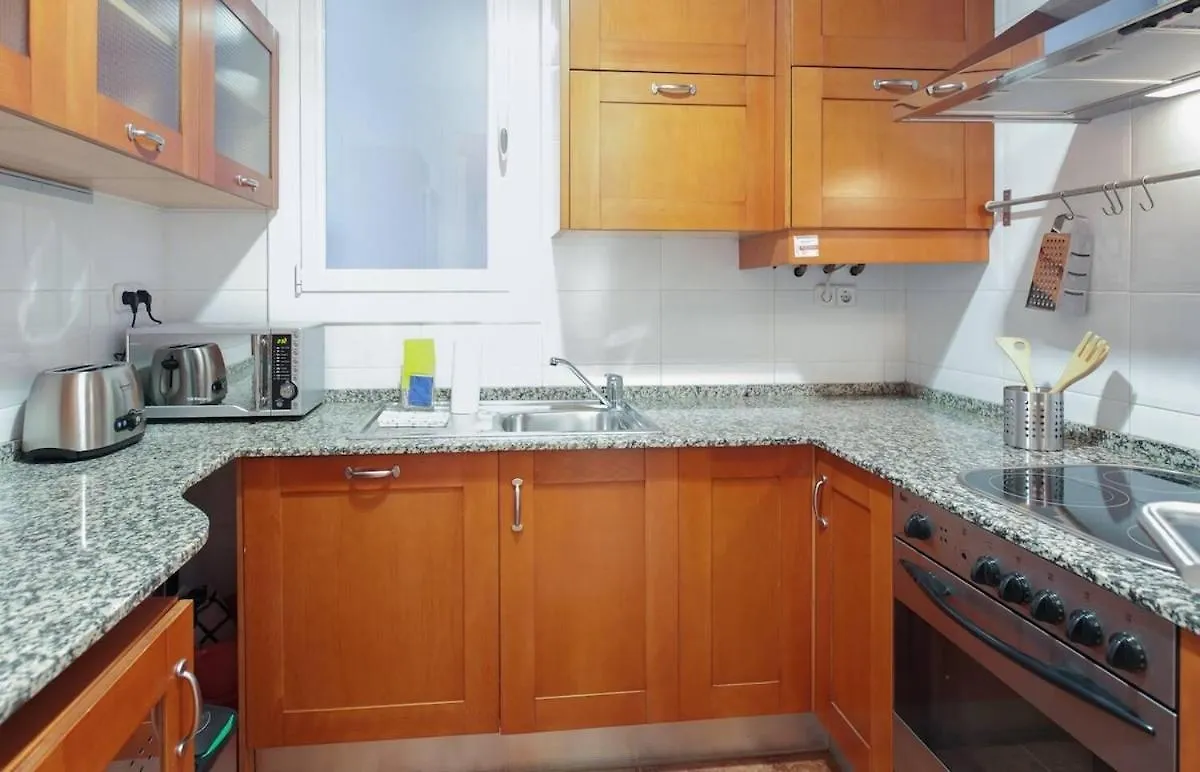 Apartamento Barcelona - Provenca 0*,  España